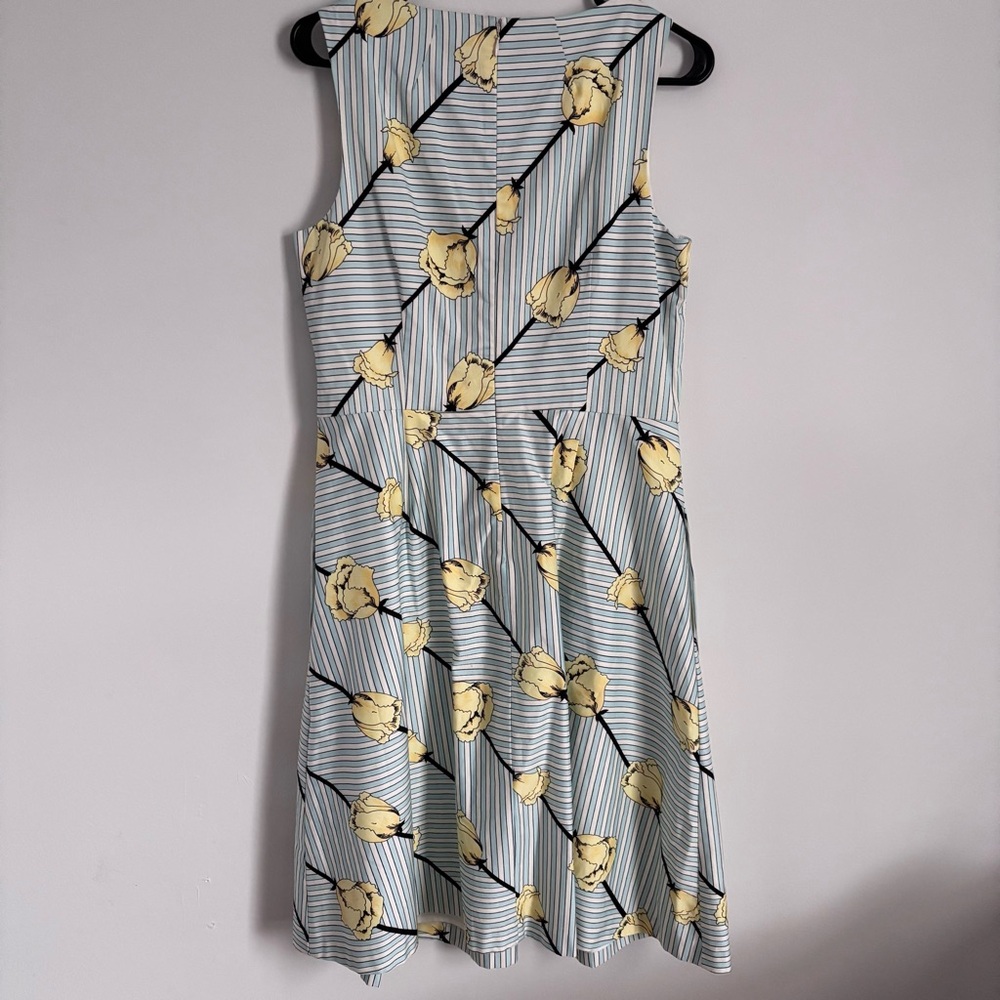 Talbot's Spring Tulip Blue/White Stripe Fit & Flare Cocktail Dress Size 10 - Picture 2 of 12